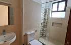 Serviced 3 Bed Apartment with En Suite at Links Road - 16