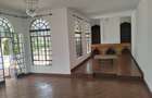 5 Bed House with En Suite in Nyari - 6