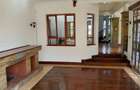 5 Bed Townhouse with En Suite in Runda - 3