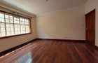 4 Bed Townhouse with En Suite in Lavington - 11