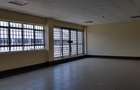 6,200 ft² Warehouse in Industrial Area - 5