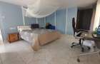 4 Bed House with En Suite in Spring Valley - 6