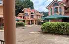 5 Bed Townhouse with En Suite in Lavington - 2