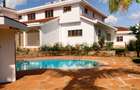 5 Bed House with En Suite at Runda - 2