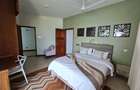 Furnished 3 Bed Apartment with En Suite in Nyali Area - 15