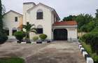 4 Bed Townhouse with En Suite in Nyali Area - 1