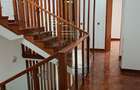 6 Bed Townhouse with En Suite at Lavington - 7
