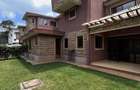 5 Bed Townhouse with En Suite in Lavington - 2