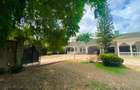 4 Bed Villa with En Suite in Nyali Area - 1