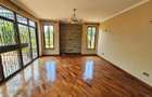 4 Bed Townhouse with En Suite in Ridgeways - 20