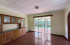 5 Bed House with En Suite in Lavington - 8