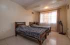 3 Bed Apartment with En Suite in Parklands - 6