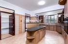 5 Bed Villa with En Suite in Lavington - 5