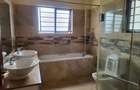 2 Bed Apartment with En Suite in Rhapta Road - 12
