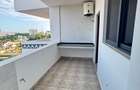 3 Bed Apartment with En Suite at Off Links Road - 16