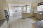 2 Bed Apartment with En Suite in Kilimani - 7