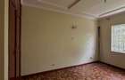 4 Bed Townhouse with En Suite at Gitanga Road - 12