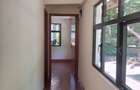 1 Bed House with En Suite at Karen - 5