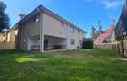 4 Bed House with En Suite in Lavington - 1