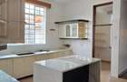 5 Bed House with En Suite in Runda - 16