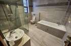 5 Bed Townhouse with En Suite in Lavington - 16