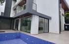 6 Bed Villa with En Suite in Lavington - 14