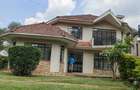 4 Bed Townhouse with En Suite in Spring Valley - 1