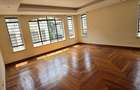 5 Bed Townhouse with En Suite at Lavington Convent Drive - 20