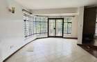 4 Bed House with En Suite at Lavington - 19