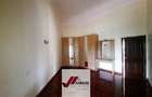 5 Bed Villa with En Suite in Runda - 19