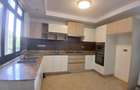 3 Bed Apartment with En Suite at Riverside Drive - 7