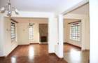4 Bed Townhouse with En Suite in Lavington - 11