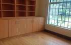 4 Bed Townhouse with En Suite in Nyari - 7