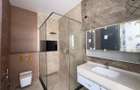 5 Bed Villa with En Suite in Nyari - 7