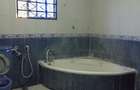 5 Bed Villa with En Suite in Nyali Area - 1