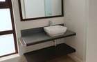 4 Bed Townhouse with En Suite in Lavington - 7