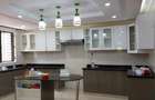 5 Bed Townhouse with En Suite at Lavington Convent Drive - 19