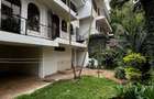 5 Bed Townhouse with En Suite at Riverside Drive - 7