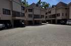 5 Bed Townhouse with En Suite in Lavington - 1