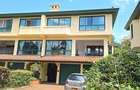 4 Bed Townhouse with En Suite at Grovelia Grove - 1