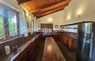 4 Bed House with En Suite in Rosslyn - 5