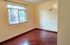 5 Bed Townhouse with En Suite at Lavington Green - 14