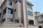 5 Bed Townhouse with En Suite at Lavington - 1