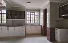 4 Bed House with En Suite at Windy Ridge - 12