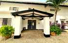 4 Bed House with En Suite at Diani Beach - 12