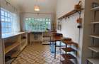 1 Bed House with En Suite at Karen Road - 8