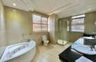 6 Bed Townhouse with En Suite in Nyari - 18