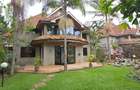 5 Bed Townhouse with En Suite at Lavington Green - 5