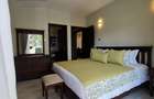 Furnished 2 Bed Apartment with En Suite at Riverside Drive - 8