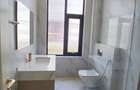 5 Bed Townhouse with En Suite at Lavington Green - 14